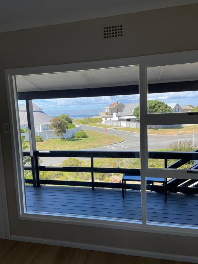 2 On Third Avenue Lejlighed Hermanus Eksteriør billede