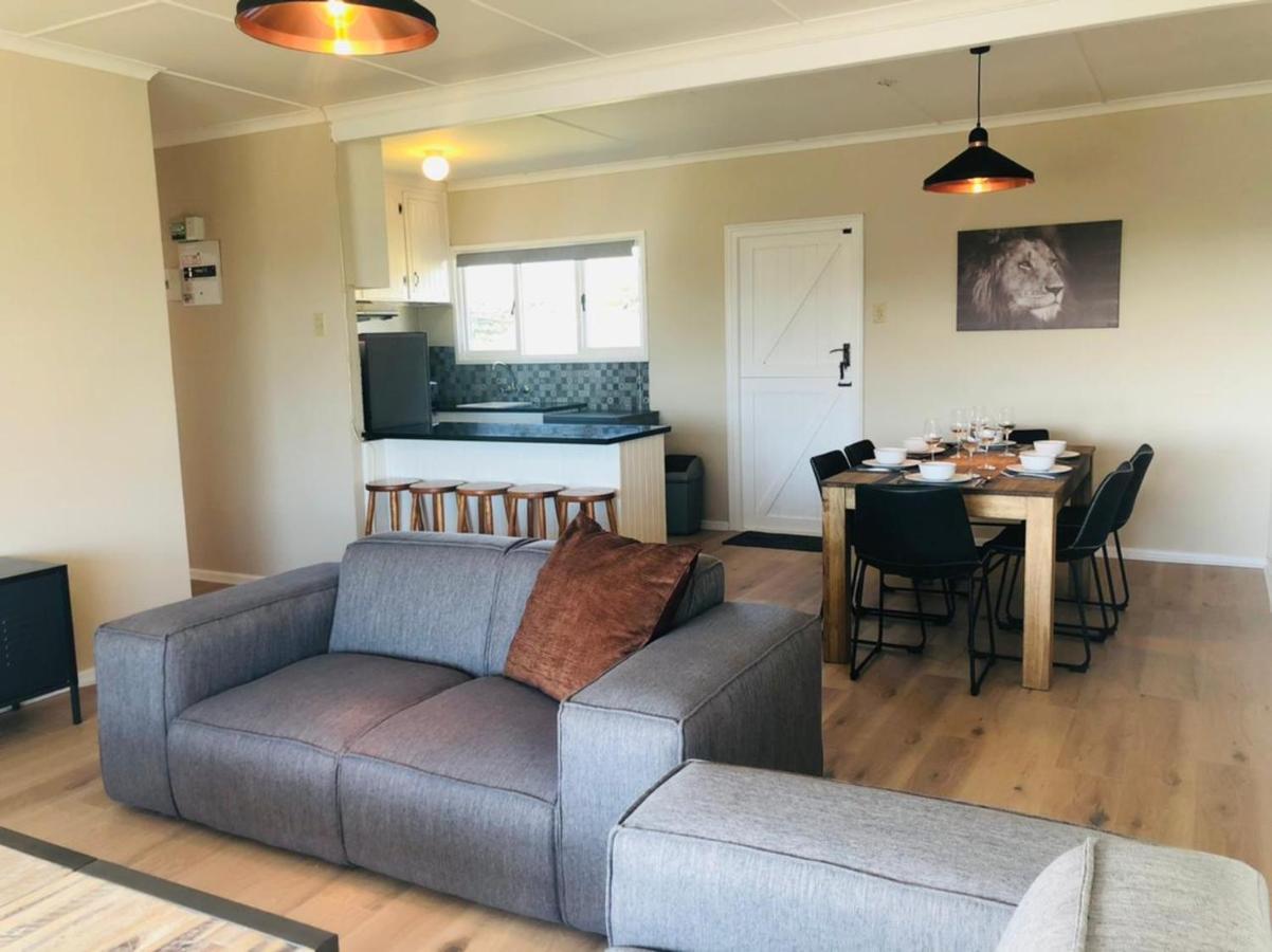 2 On Third Avenue Lejlighed Hermanus Eksteriør billede